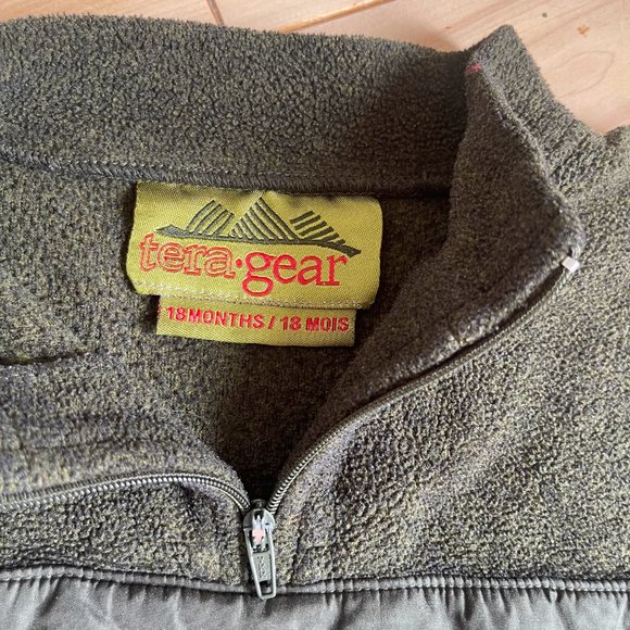 Baby Tera Gear fleece romper forest green cozy size 18 months - Picture 3 of 5